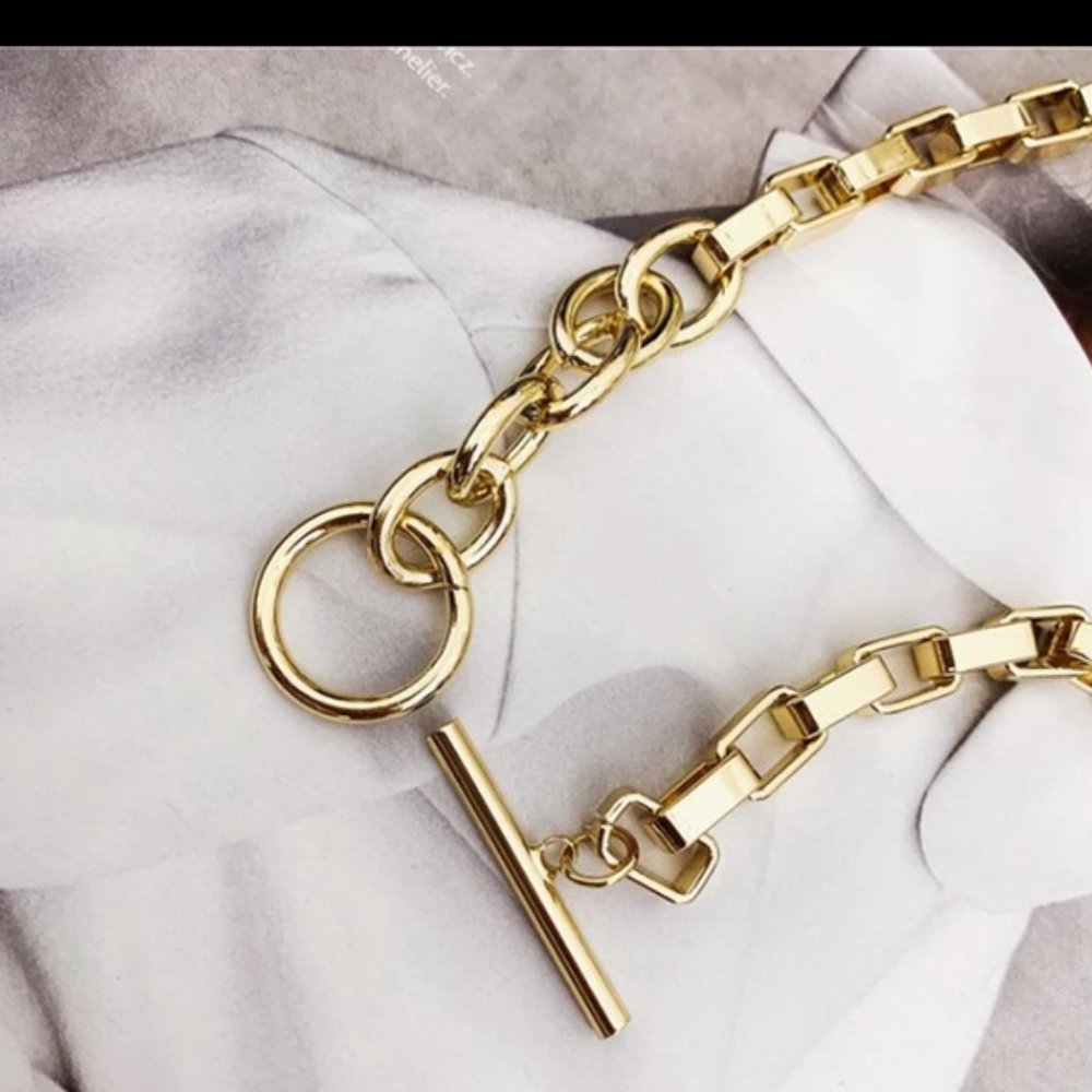 NEW Gold Chunky Bar Circle Link Chain Necklace - Picture 4 of 4